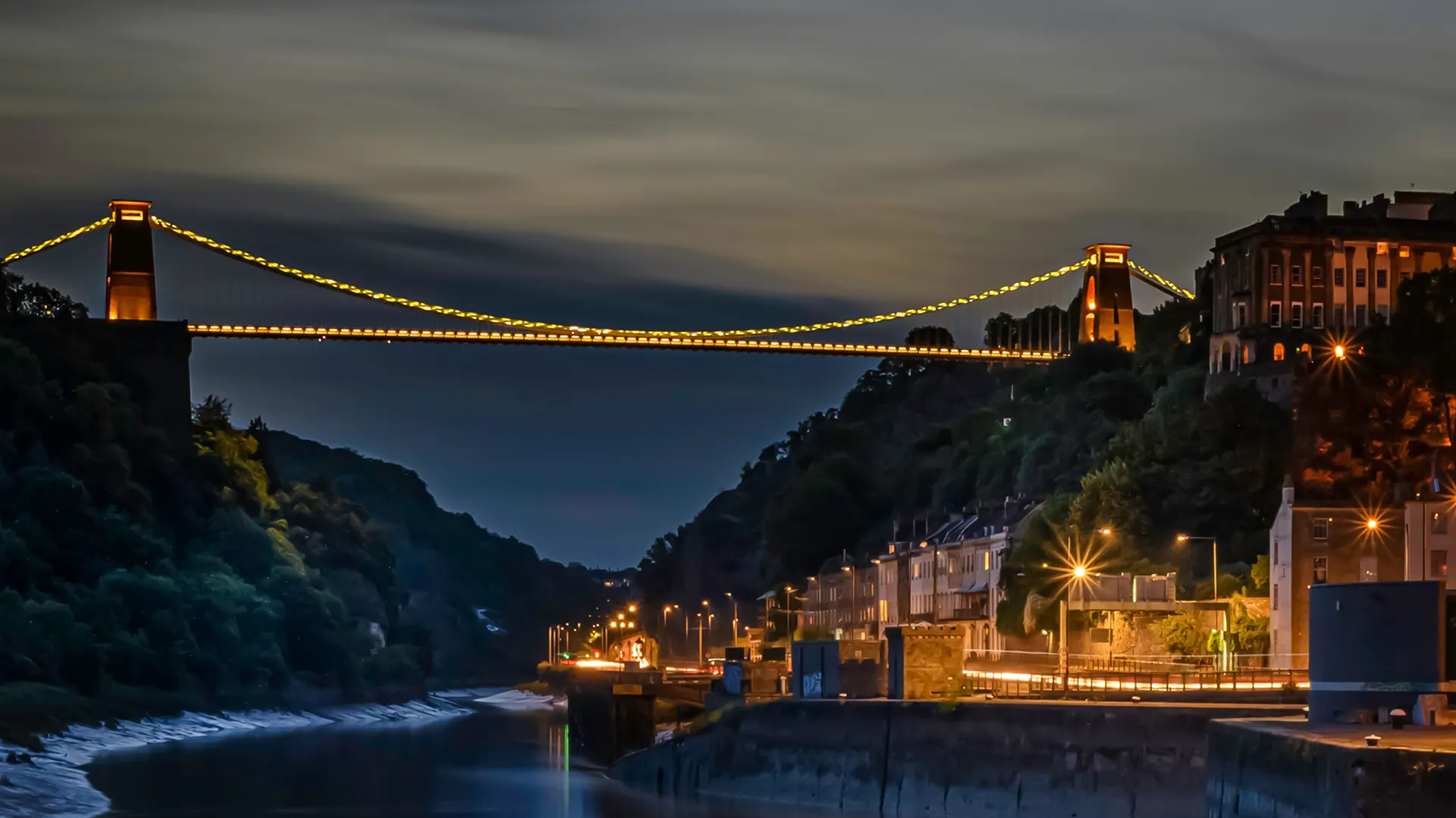 banner-full-bristol-clifton-suspension-bridge